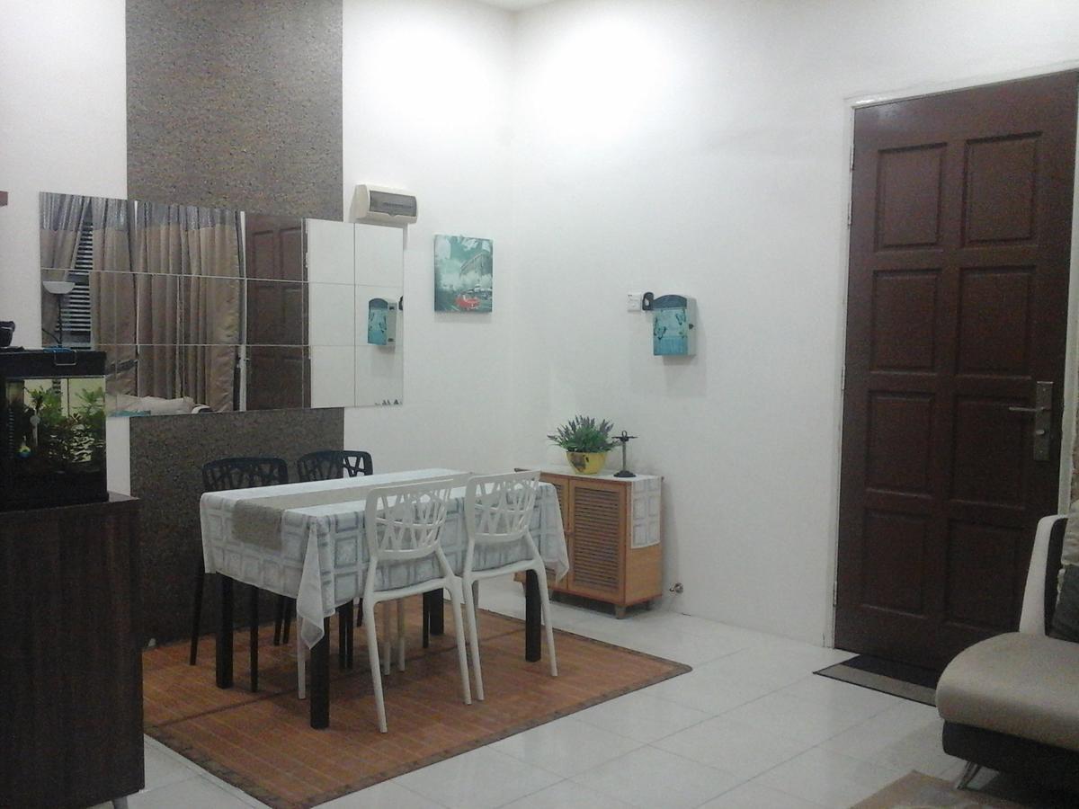 Miker Homestay Seri Iskandar Exterior foto
